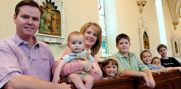 Une famille à l'église