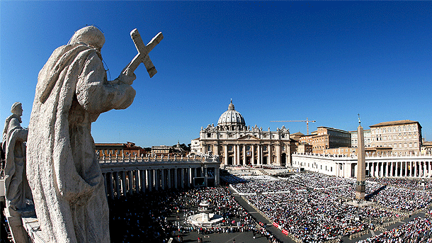 Pape François lors de la béatification du pape Paul VI: Merci de votre témoignage humble et prophétique